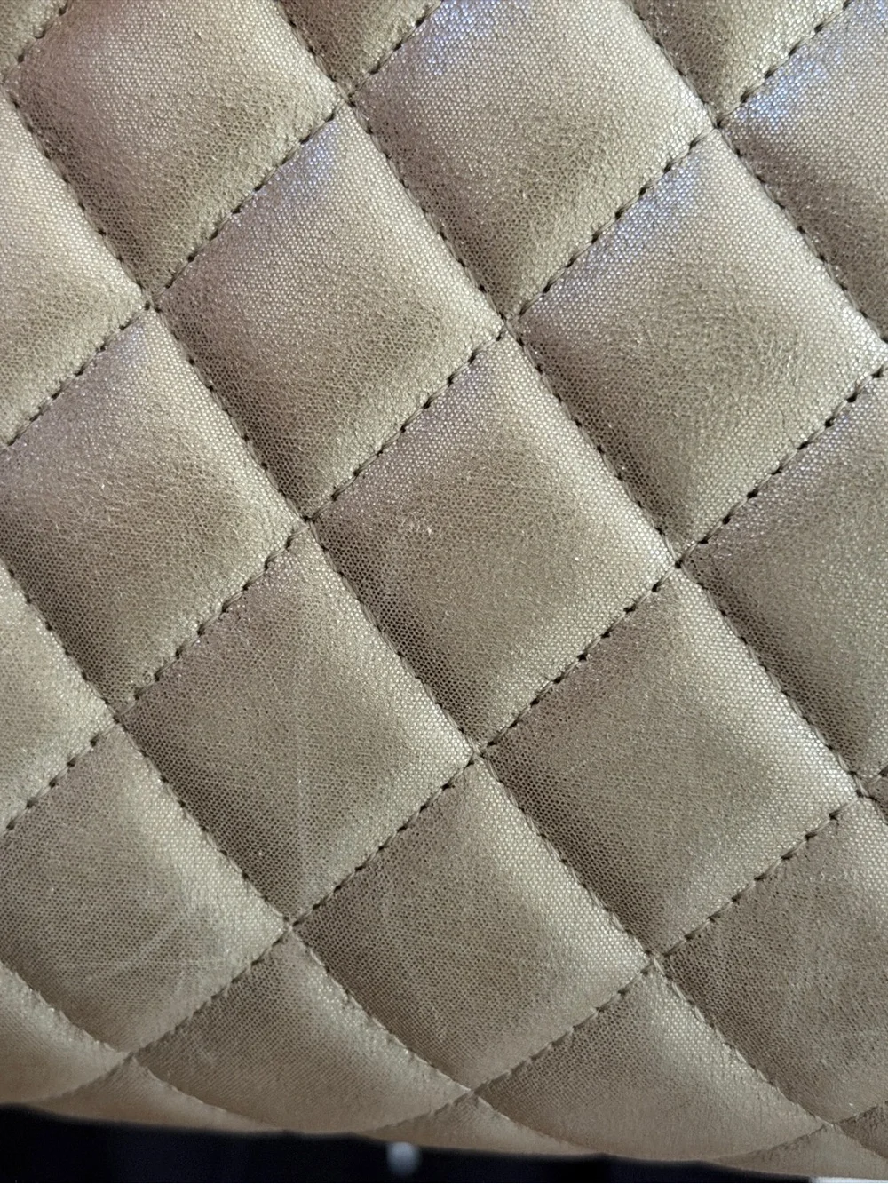 Chanel 12C Iridescent Light Gold Quilted Calfskin Timeless Kisslock CC Clutch
